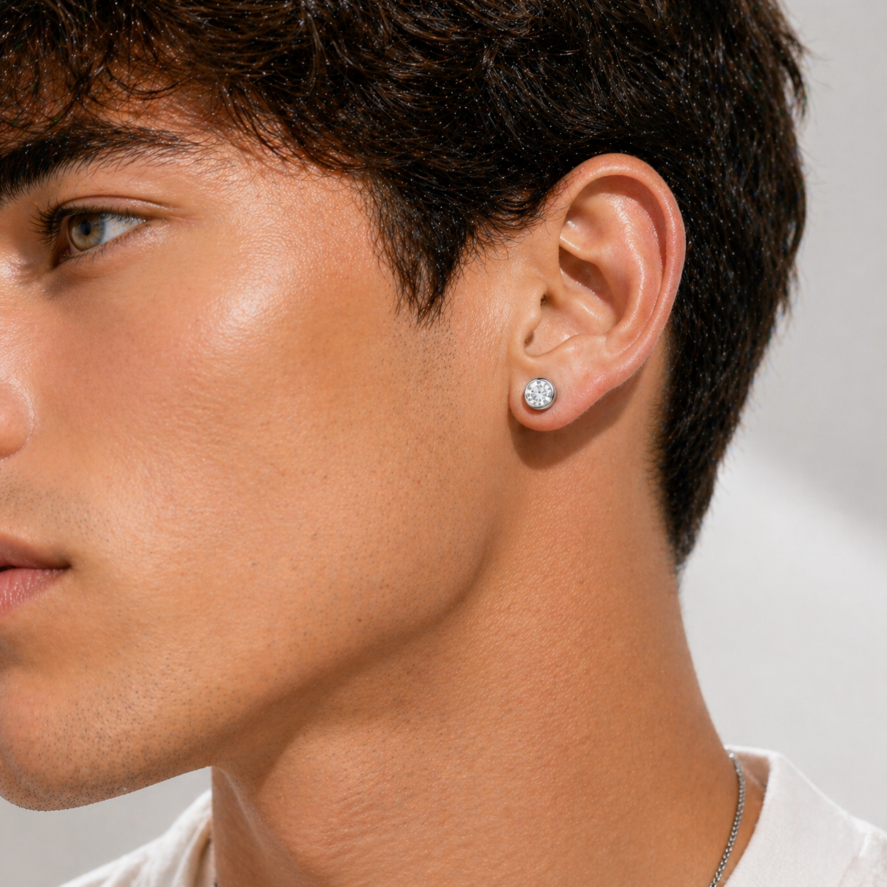 1 Carat White Gold Diamond Stud Earring on Ear Close-Up, Lab-Grown Round Brilliant Diamond with High Sparkle